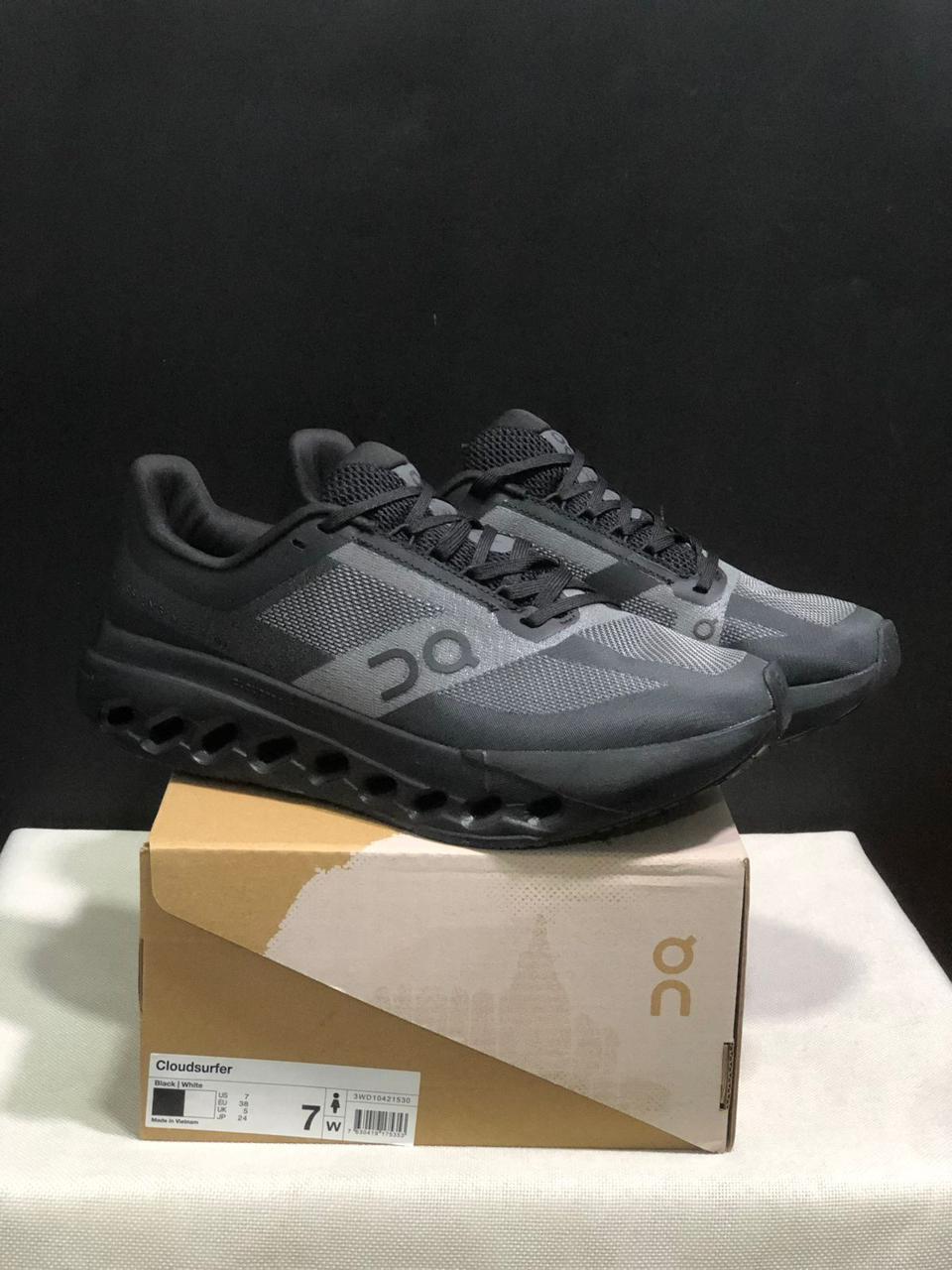 Cloudsurfer Next Running - Black/ Eclipse