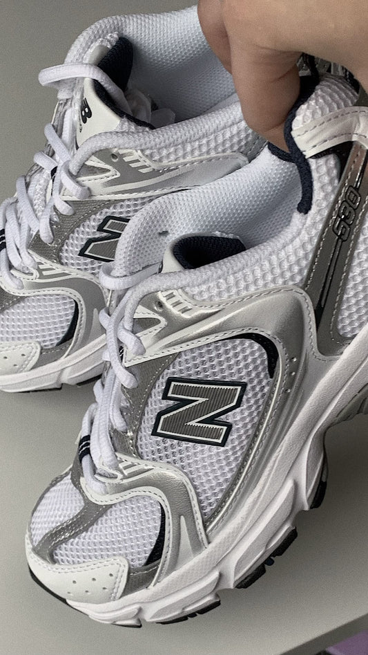 NB 530 - Silver / White / Black